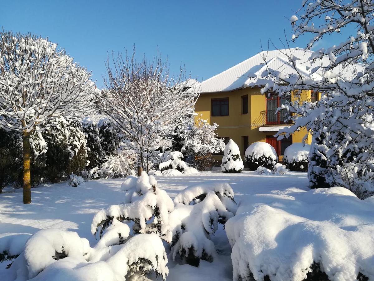 Voelgy Apartman Eger Exteriér fotografie