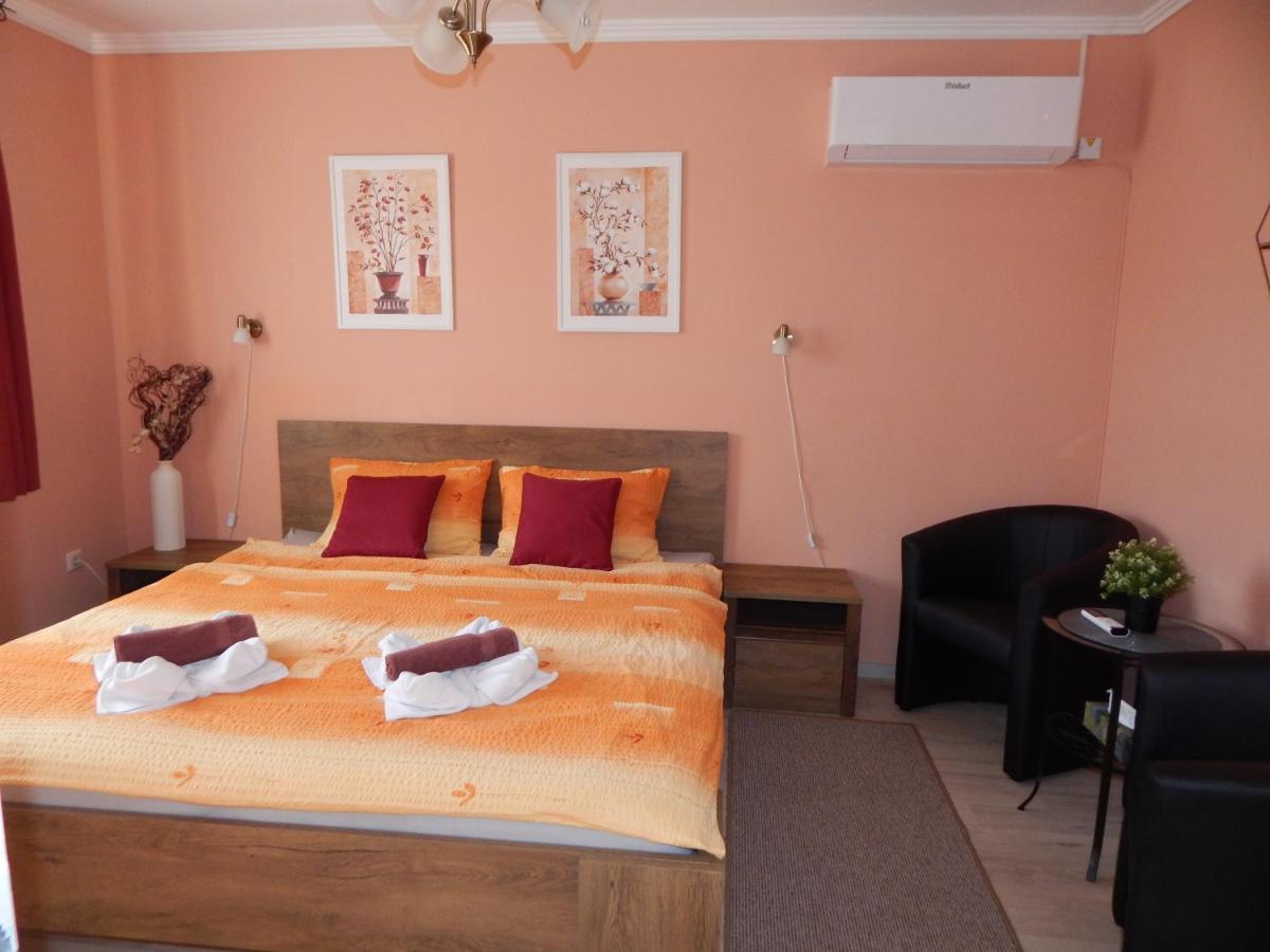 Voelgy Apartman Eger Exteriér fotografie