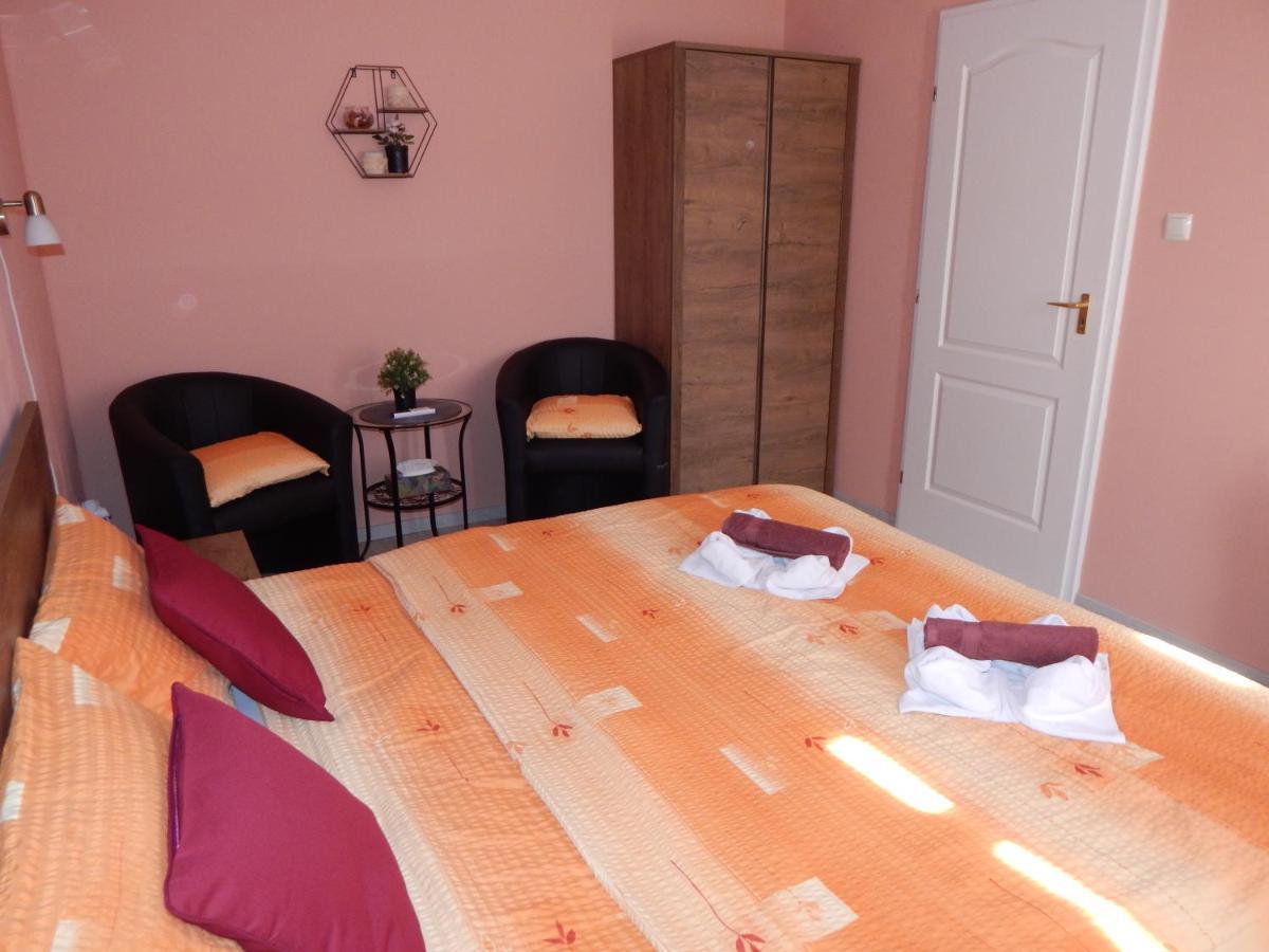Voelgy Apartman Eger Exteriér fotografie