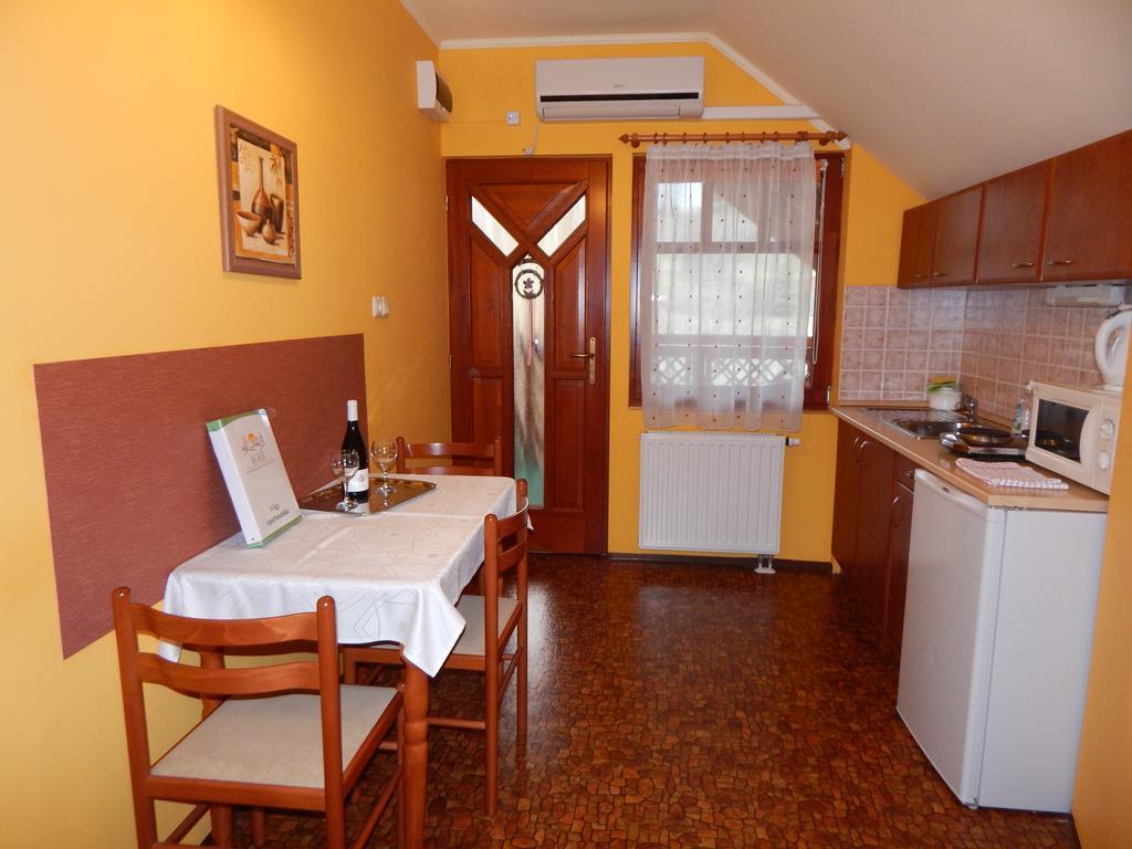 Voelgy Apartman Eger Exteriér fotografie